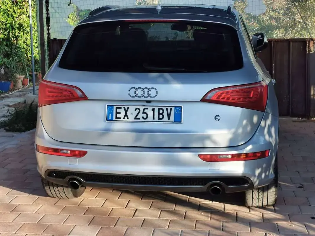Usata Audi Q5 Ambiente 239 CV (175 kW) 2009 Argento SUV