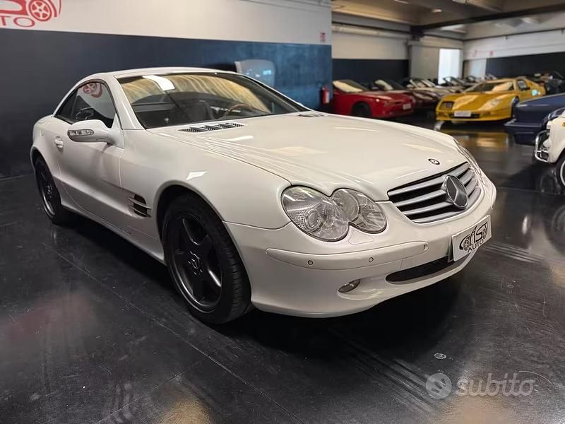 Usata Mercedes SL500 306 CV (225 kW) 2002 Bianco Cabrio