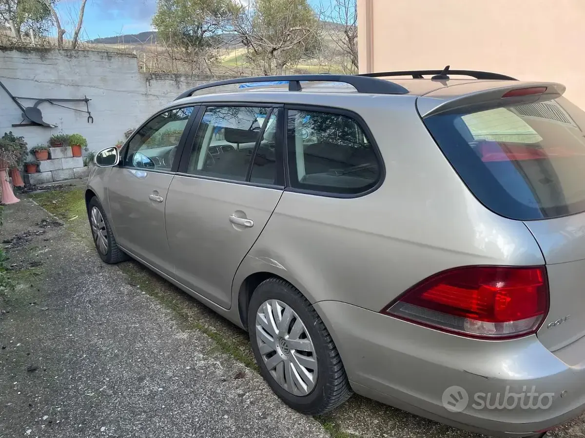 Usata VW Golf VII 102 CV (75 kW) 2012 Station wagon