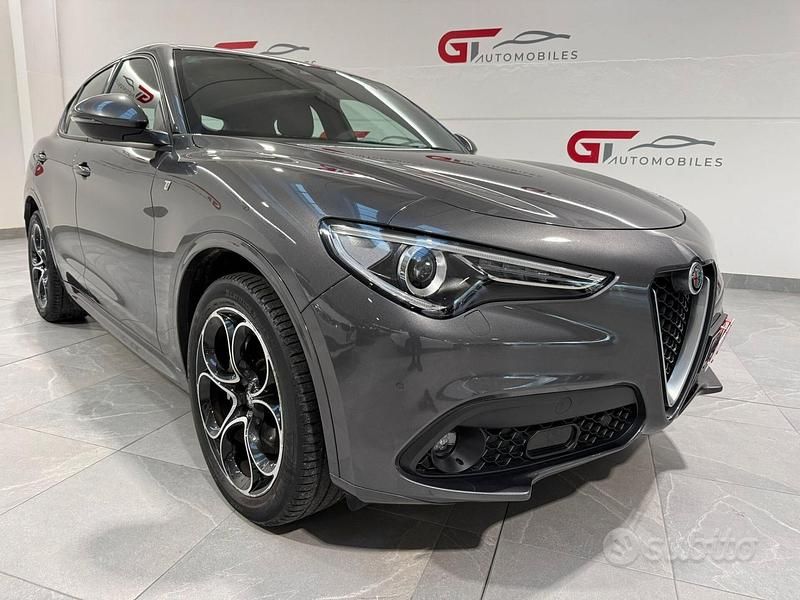 Usata Alfa Romeo Stelvio Ti 210 CV (154 kW) 2022 Grigio SUV