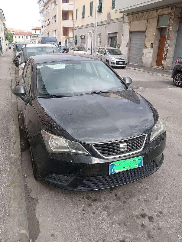 Nero Usata 2015 Seat Ibiza CONNECT Tre volumi | 5500 € (Ottimo prezzo) - Immagine 1/4