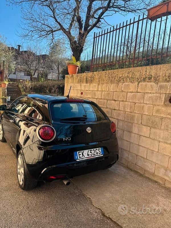 Usata Alfa Romeo MiTo 78 CV (57 kW) 2011 Nero Utilitaria