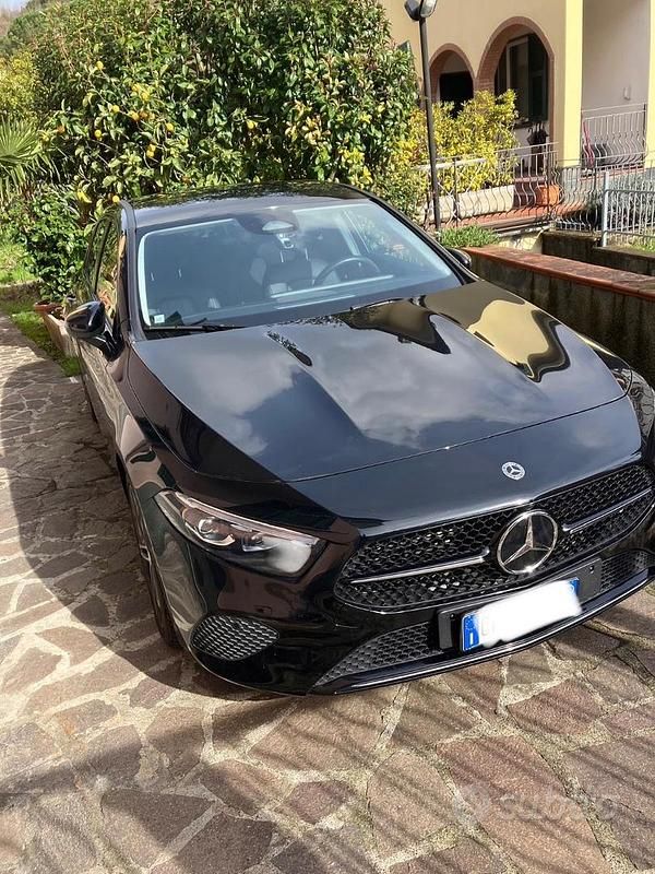 Usata Mercedes A180 2023 Nero Berlina