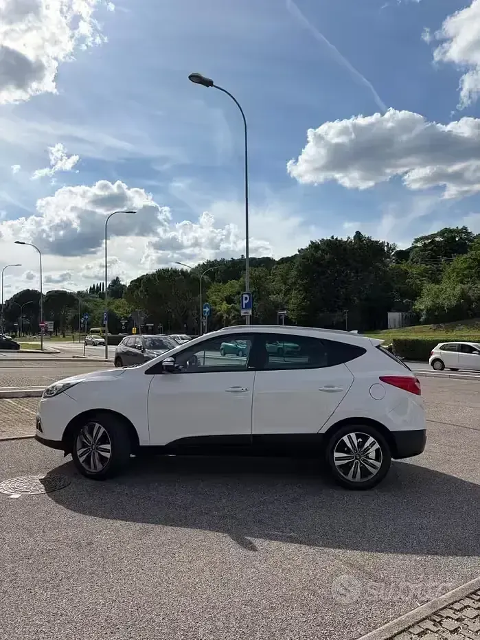 Usata Hyundai ix35 115 CV (84 kW) 2014 Bianco SUV