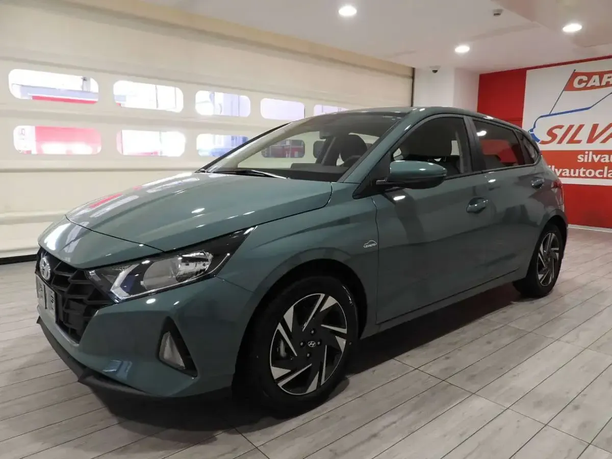 Nuova Hyundai i20 84 CV (61 kW) 2026 Mangroove green Utilitaria