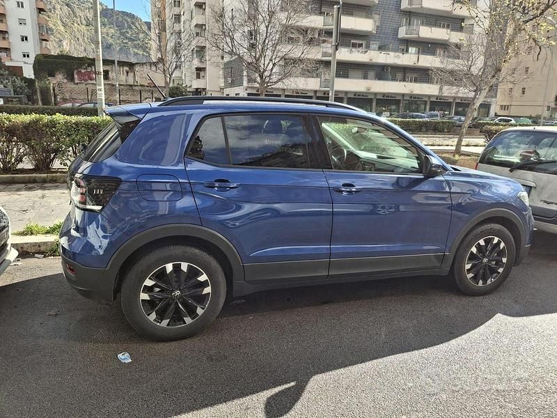 Usata VW T-Cross Style 110 CV (80 kW) 2023 Blu SUV