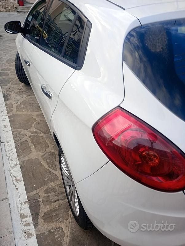 Usata Fiat 1600 105 CV (77 kW) 2013 Bianco Berlina