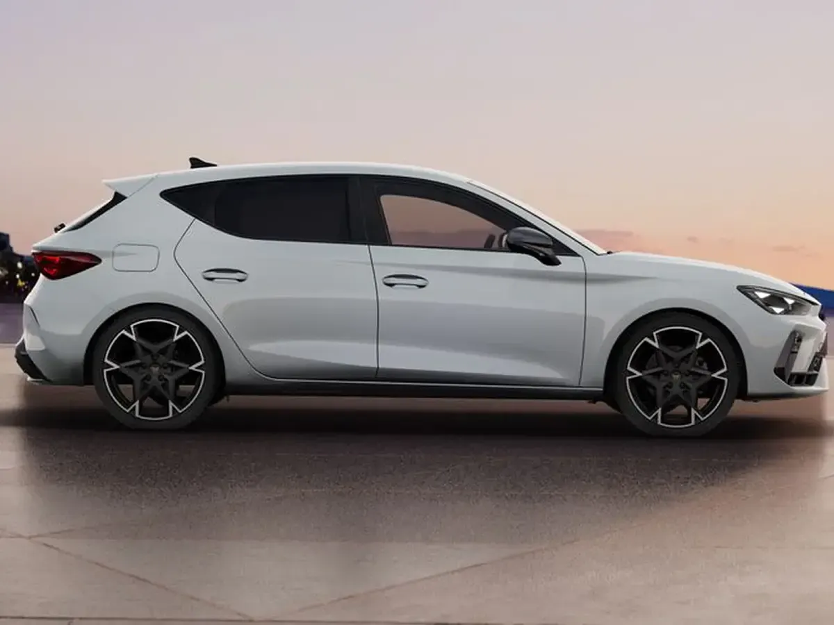 Nuova Cupra Leon 150 CV (110 kW) 2026 Bianco nevada