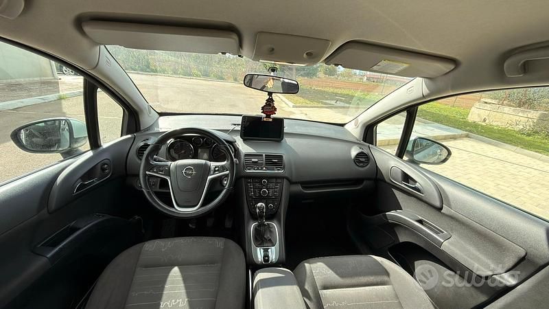 Usata Opel Meriva Cosmo 120 CV (88 kW) 2013 Grigio Monovolume