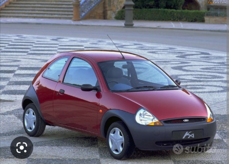 Usato 1998 Ford Ka 1.3 Benzin 60 CV (1.200 €)