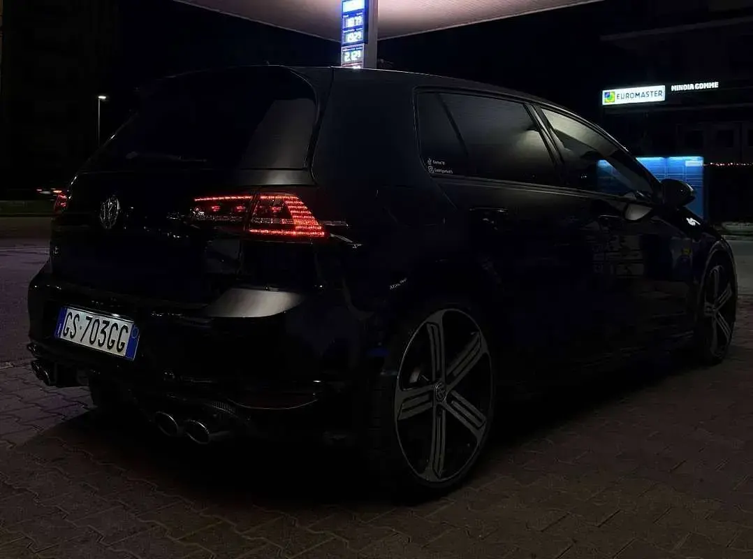 Usata VW Golf VII R 300 CV (220 kW) 2015 Nero Berlina