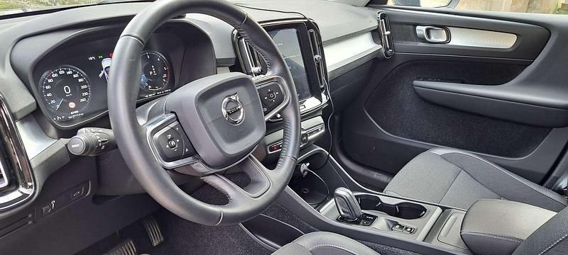 Usata Volvo XC40 Momentum 150 CV (110 kW) 2019 SUV
