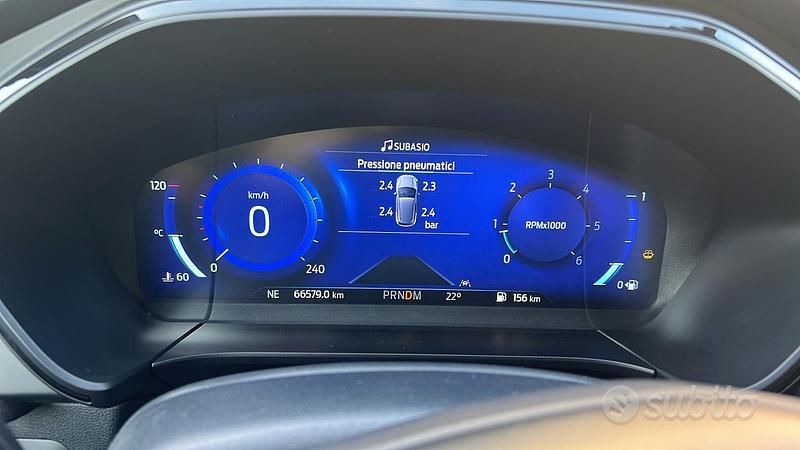 Usata Ford Kuga ST-Line 120 CV (88 kW) 2022 Grigio SUV