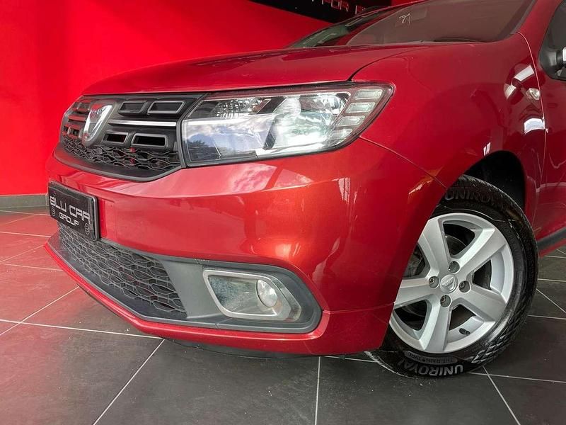 Usata Dacia Logan MCV Ambiance 90 CV (66 kW) 2016 Rosso Station wagon