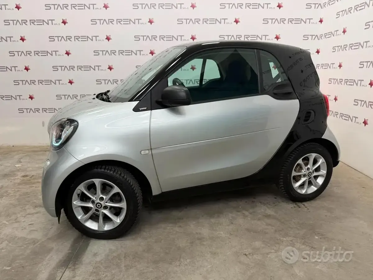 Usata Smart ForTwo Coupé Passion 71 CV (52 kW) 2018 Grigio Coupé