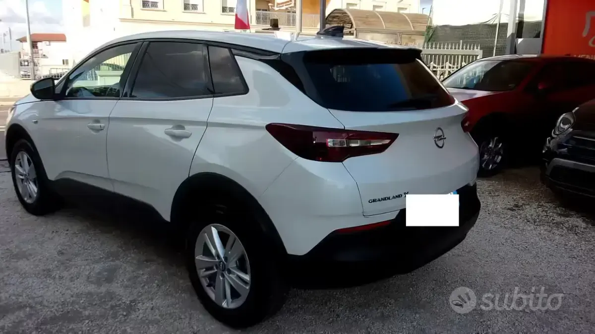 Usata Opel Grandland X Ultimate 131 CV (96 kW) 2021 Bianco SUV