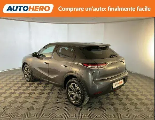 Begagnad DS Automobiles DS3 Crossback So Chic 110 HK (80 kW) 2022 Grå SUV