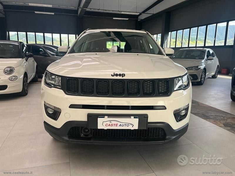 Usata Jeep Compass Night Eagle 140 CV (102 kW) 2019 Bianco SUV