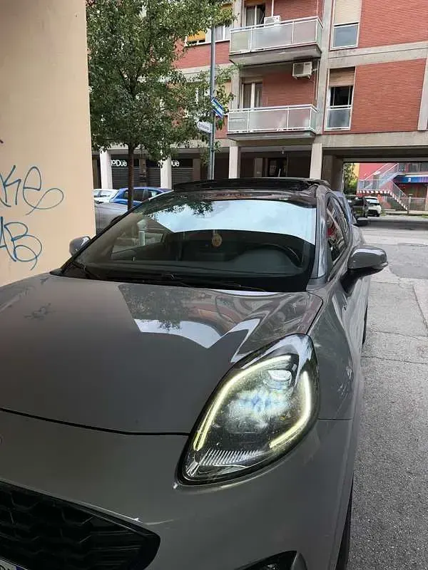 Usata Ford Puma ST-Line 120 CV (88 kW) 2022 Grigio SUV