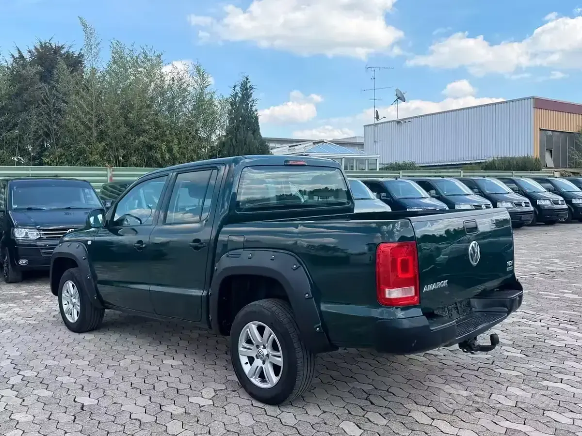 Usata VW Amarok 140 CV (102 kW) 2015 Nero Pick-up
