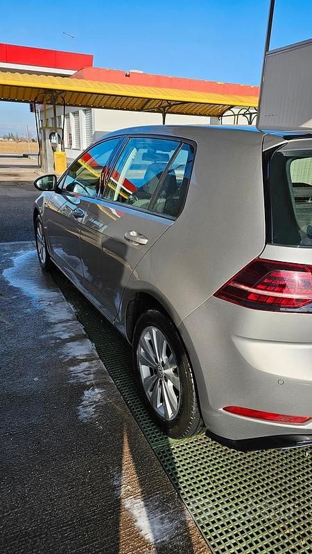 Usata VW Golf VII 110 CV (80 kW) 2017 Grigio Berlina