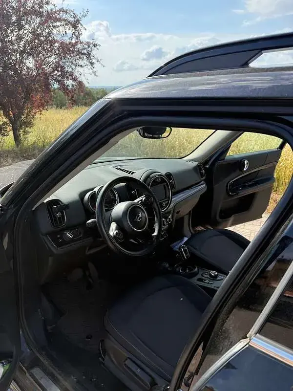 Usata Mini One D Countryman Business 116 CV (85 kW) 2020 Nero SUV