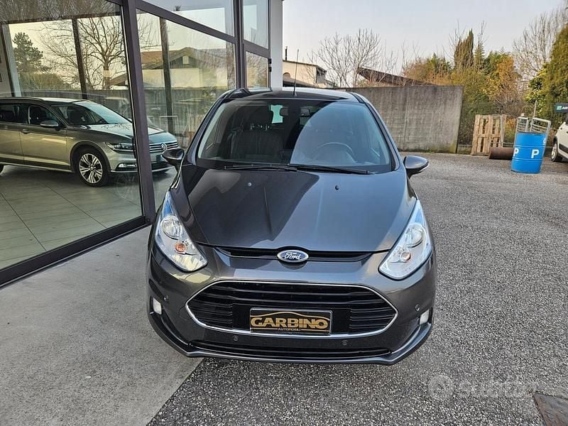 Usata Ford B-MAX Titanium 100 CV (73 kW) 2016 Grigio Monovolume