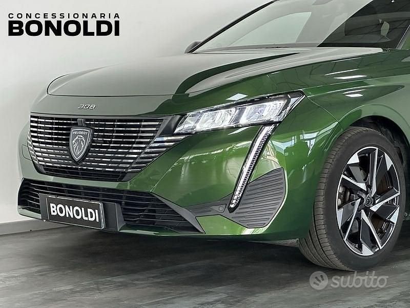Usata Peugeot 308 Allure 131 CV (96 kW) 2022 Verde Berlina
