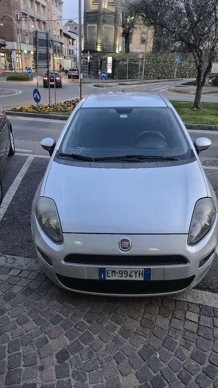 Usata Fiat Punto Evo 77 CV (56 kW) 2012 Utilitaria