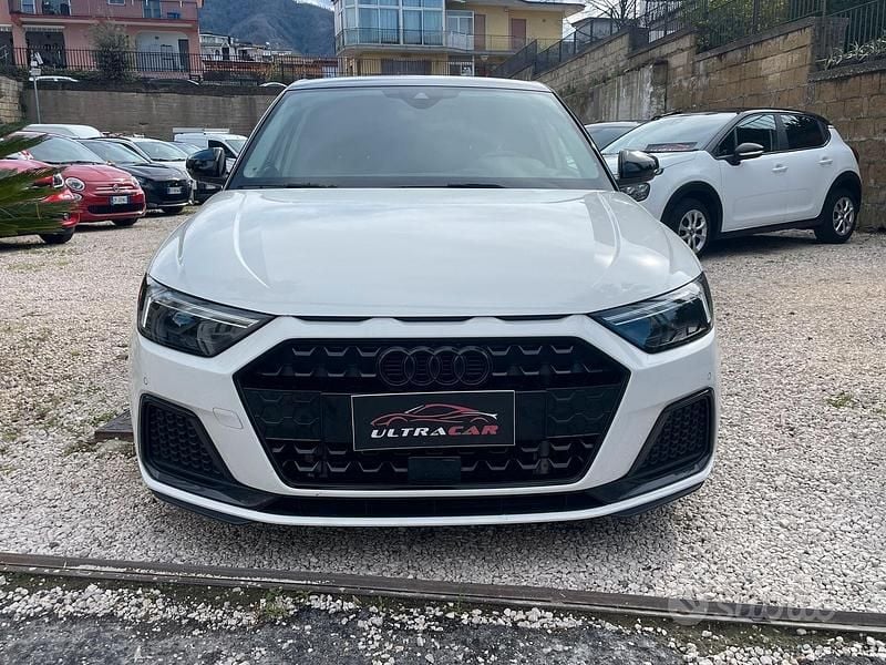 Usata Audi A1 95 CV (69 kW) 2022 Bianco SUV