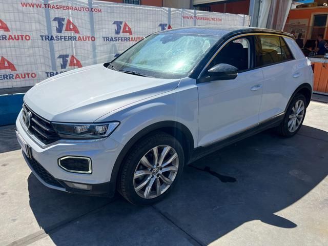 Usata VW T-Roc Advance 150 CV (110 kW) 2019 Bianco SUV