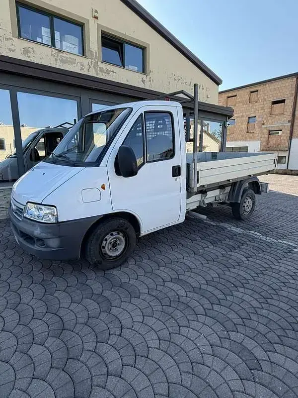Usata Fiat Ducato 120 CV (88 kW) 2006 Bianco Furgone