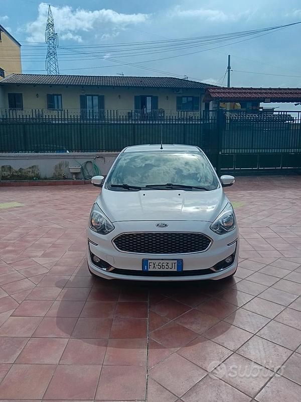 Begagnad Ford Ka Plus Ultimate 86 HK (63 kW) 2019 Vit Halvkombi