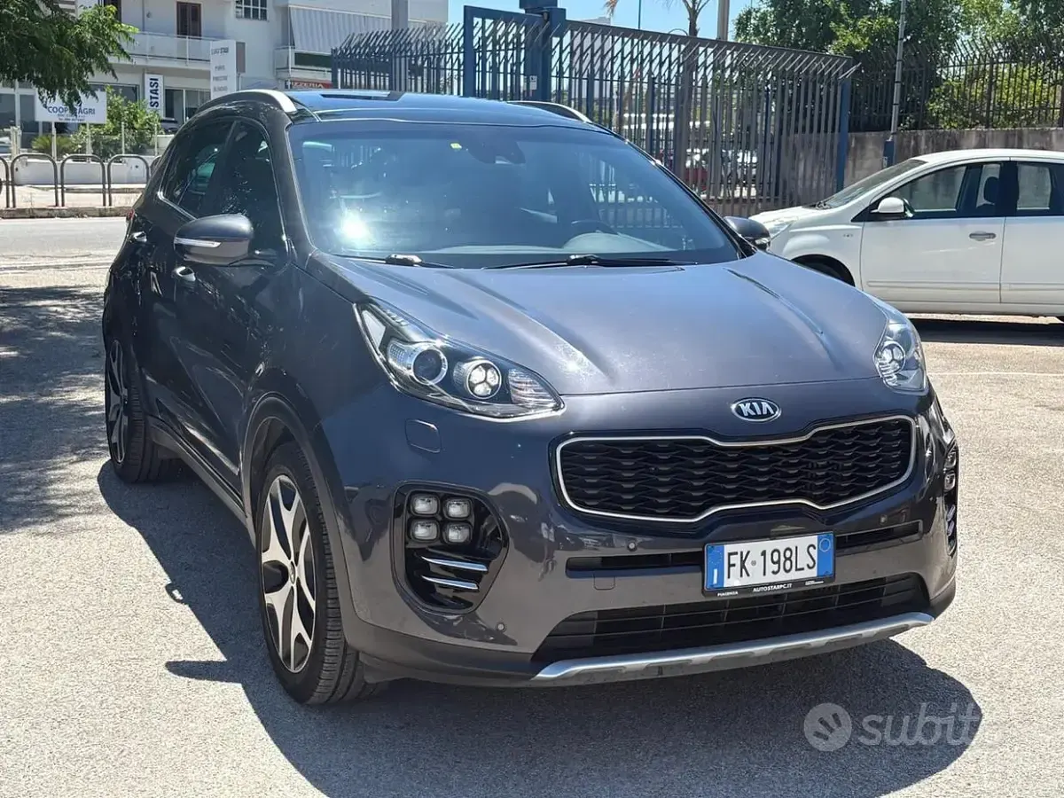 Usata Kia Sportage GT-Line 141 CV (103 kW) 2017 Grigio SUV