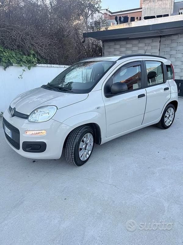 Usata Fiat Panda 95 CV (69 kW) 2016 Marrone Utilitaria