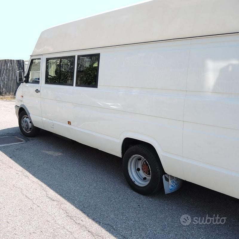 Usata Iveco Daily 116 CV (85 kW) 1993 Bianco