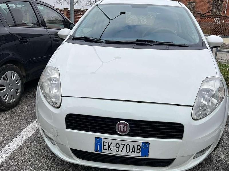 Occasion Fiat Grande Punto 77 ch (56 kW) 2011 Citadine