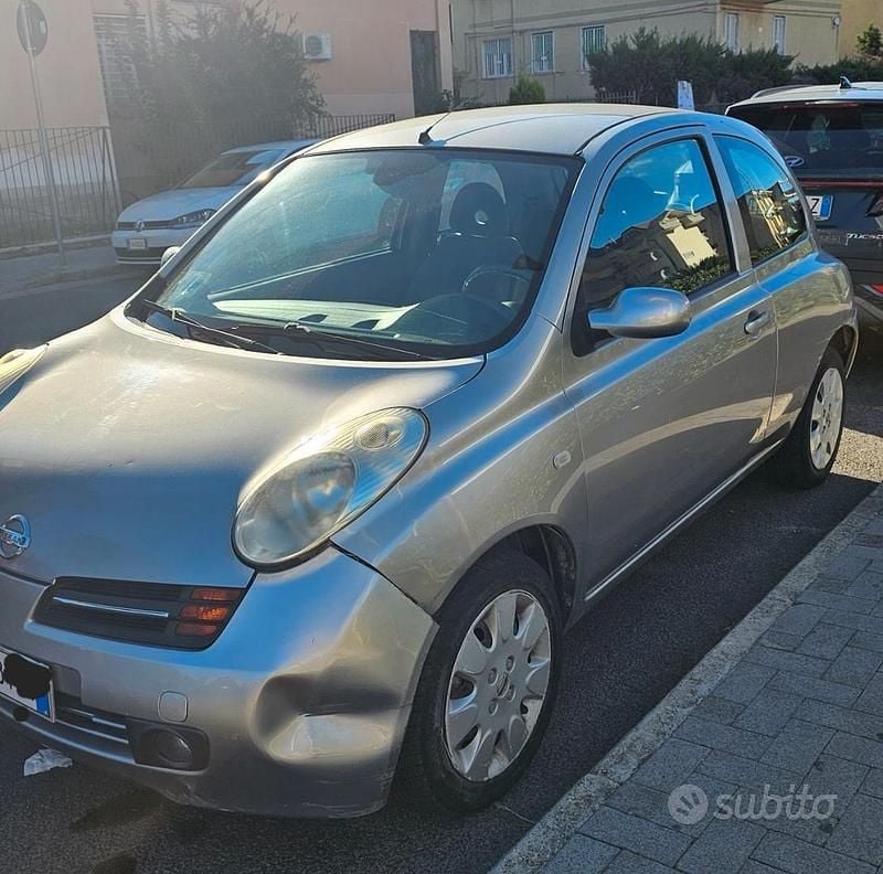 Usata Nissan Micra 80 CV (58 kW) 2003 Grigio Utilitaria