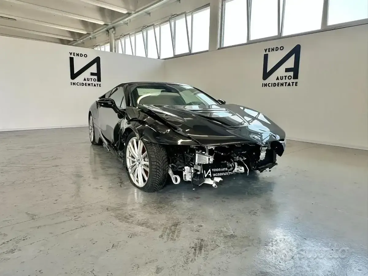 Usata BMW i8 231 CV (169 kW) 2019 Cabrio