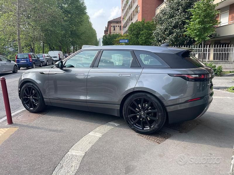 Usata Land Rover Range Rover Velar First Edition 300 CV (220 kW) 2018 Grigio SUV
