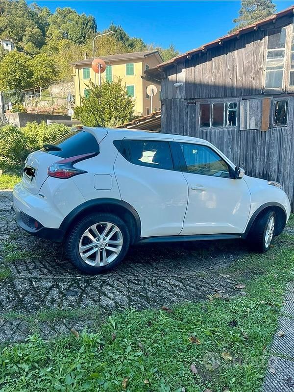Usata Nissan Juke 110 CV (80 kW) 2016 Bianco SUV
