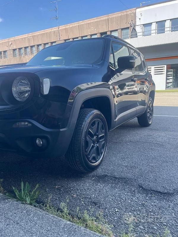 Usata Jeep Renegade 140 CV (102 kW) 2018 Nero SUV