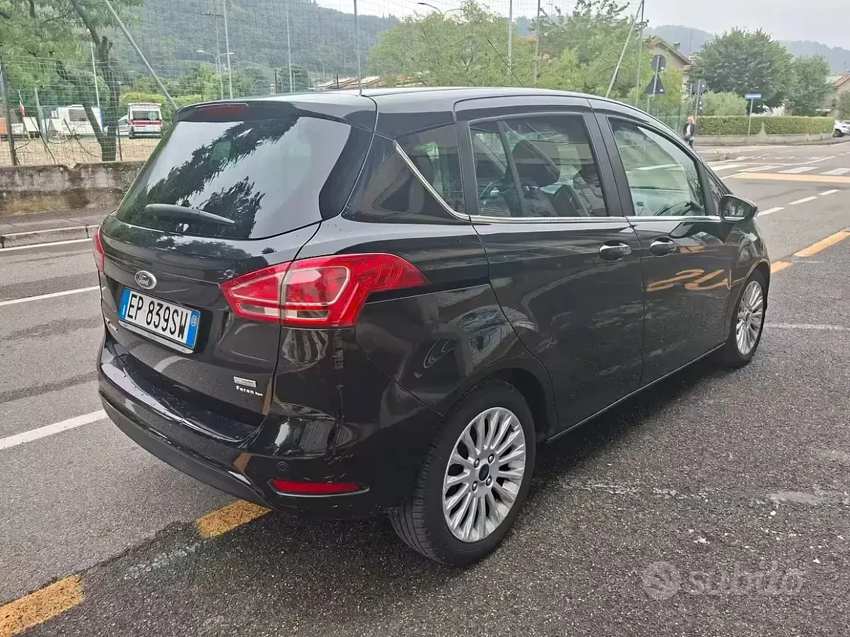 Usata Ford B-MAX Titanium 100 CV (73 kW) 2013 Nero Monovolume