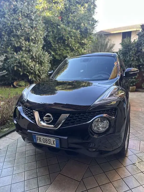Usata Nissan Juke Tekna 116 CV (85 kW) 2017 Nero SUV
