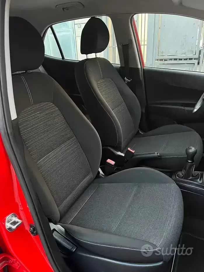 Usata Kia Picanto 67 CV (49 kW) 2018 Rosso Utilitaria
