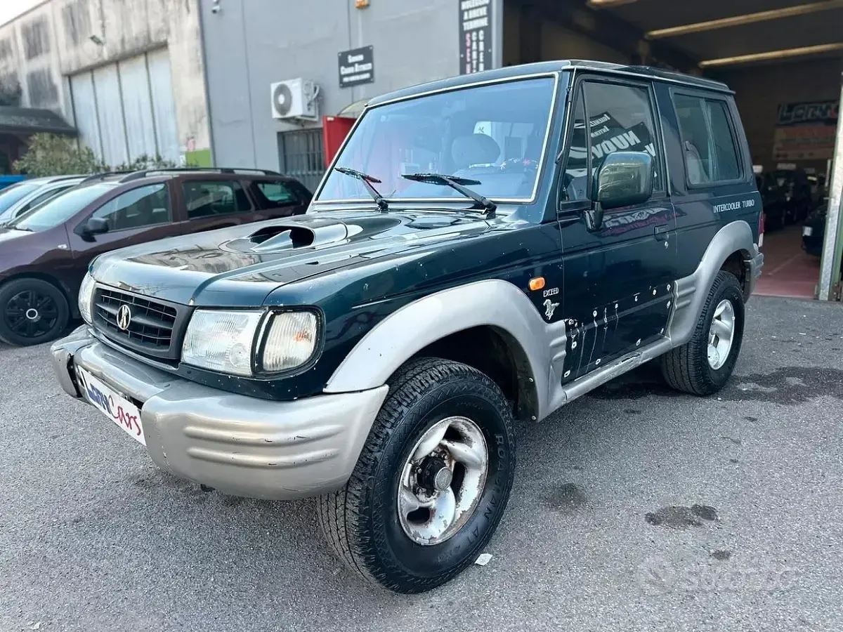 Usata Hyundai Galloper Comfort 100 CV (73 kW) 1998 Grigio SUV