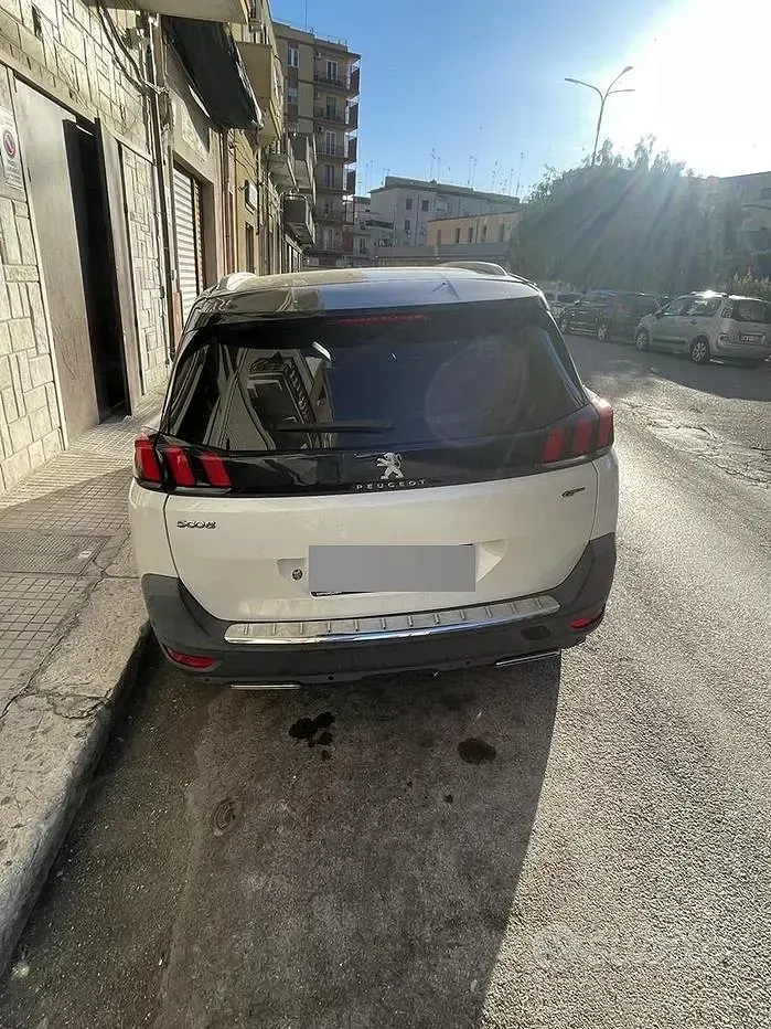 Usata Peugeot 5008 177 CV (130 kW) 2018 Bianco SUV