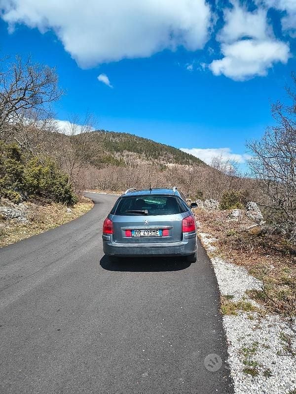 Usata Peugeot 407 109 CV (80 kW) 2008 Blu Station wagon