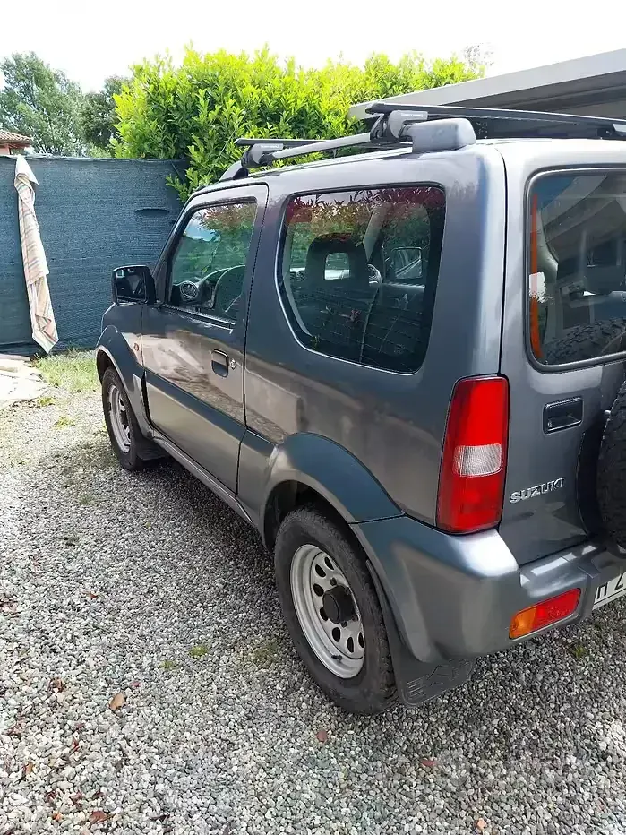 Usata Suzuki Jimny 85 CV (62 kW) 2008 SUV