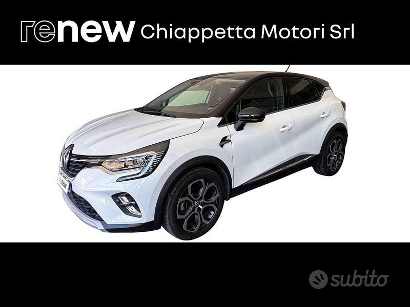 Usata Renault Captur Intens 145 CV (106 kW) 2022 Bianco nacrè tetto nero SUV